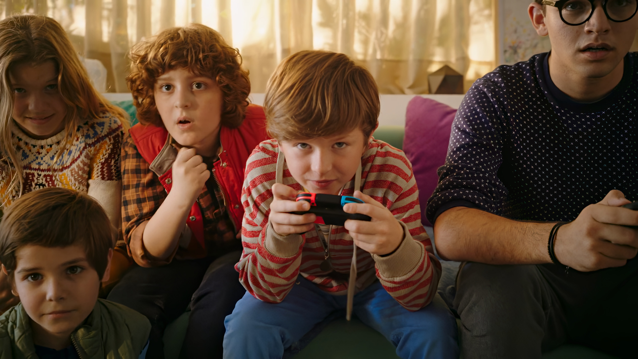 NINTENDO SWITCH ‘ SUPER BOWL – (24)